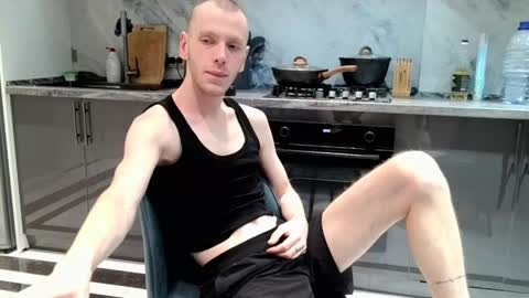 Snapshot of warmwhisp chatting on 3, 6, 2026 ZID online show from 3, 6, 2026