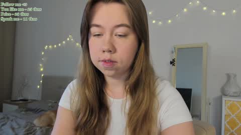 Snapshot of watermelon_sugar_ chatting on 22, 1, 2025 Tess Pls support me with Can we reach 155 my favorite number online show from 22, 1, 2025