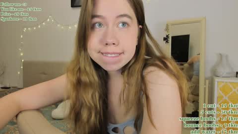 Snapshot of watermelon_sugar_ chatting on 1, 2, 2025 Tess Pls support me with Can we reach 155 my favorite number online show from 1, 2, 2025