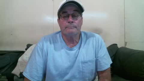 Snapshot of wbfarm chatting on 22, 4, 2026 WB Farm online show from 22, 4, 2026