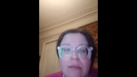 Snapshot of webgirl2 chatting on 28, 4, 2026 Marina online show from 28, 4, 2026