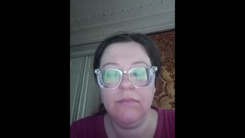 Snapshot of webgirl2 chatting on 18, 5, 2026 Marina online show from 18, 5, 2026