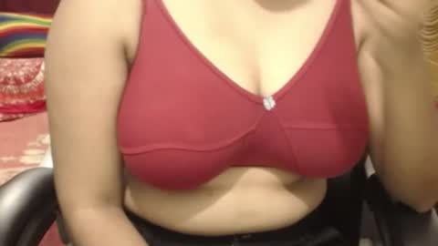 Snapshot of webshowxxx chatting on 19, 7, 2026 mina online show from 19, 7, 2026