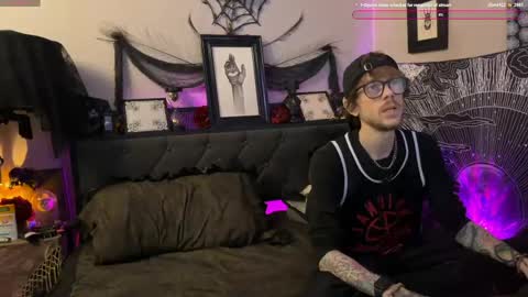 Snapshot of webz_and_kordz chatting on 9, 5, 2026 WebzKordz online show from 9, 5, 2026