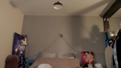 Snapshot of weed_princesss chatting on 6, 7, 2026 moon online show from 6, 7, 2026