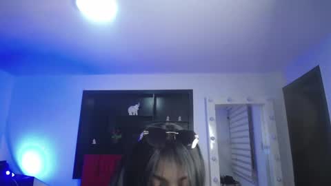 Snapshot of wendy_1_ chatting on 25, 5, 2026 wendy_1_ online show from 25, 5, 2026