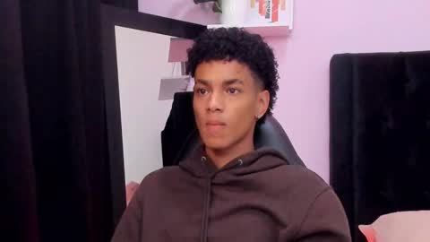 WES online show from 17, 12, 2025