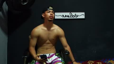 Snapshot of wesley_77 chatting on 1, 7, 2026 wesley_77 online show from 1, 7, 2026