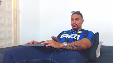 Wesley Rogger online show from 25, 10, 2025