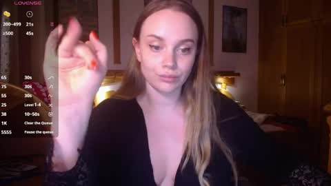 Lana online show from 15, 4, 2026