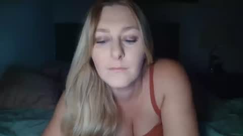 Snapshot of wet_scarlett72 chatting on 25, 6, 2026 Scarlett online show from 25, 6, 2026