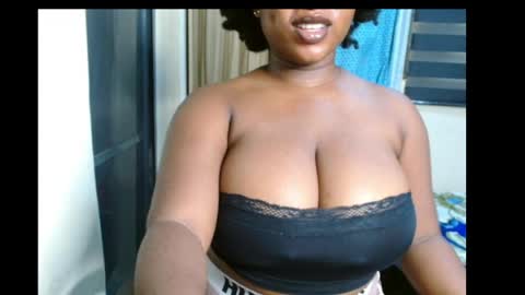 Snapshot of wet_xxpussy55 chatting on 6, 7, 2026 Sonia online show from 6, 7, 2026