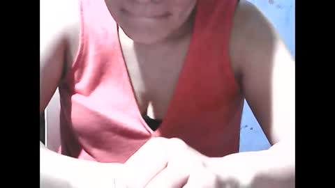 Snapshot of wethornypussy4u chatting on 26, 9, 2025 wethornypussy4u online show from 26, 9, 2025