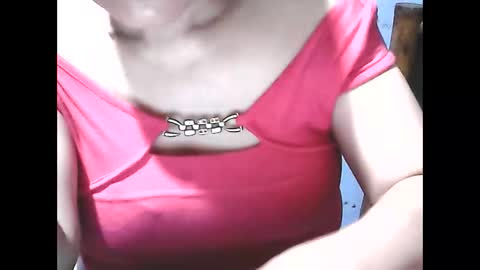 Snapshot of wethornypussy4u chatting on 7, 10, 2025 wethornypussy4u online show from 7, 10, 2025