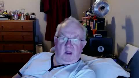Snapshot of wetroller chatting on 29, 5, 2026 Wetroller online show from 29, 5, 2026