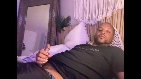 Snapshot of wettdreammcumtru chatting on 14, 10, 2025 Magic johnson 313 online show from 14, 10, 2025