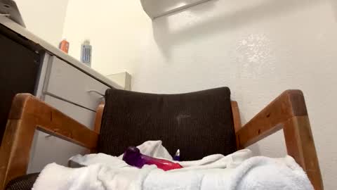 weweeworld online show from 17, 4, 2026