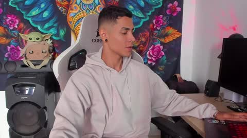 Snapshot of wexx_ chatting on 23, 12, 2024 wex online show from 23, 12, 2024