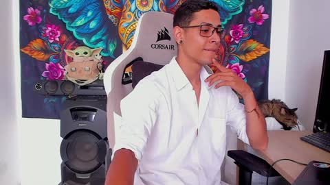 Snapshot of wexx_ chatting on 28, 1, 2025 wex online show from 28, 1, 2025