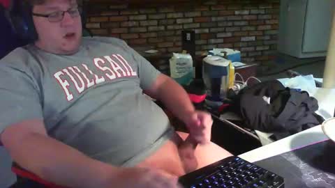 Snapshot of whateverdude555 chatting on 5, 11, 2025 whateverdude555 online show from 5, 11, 2025