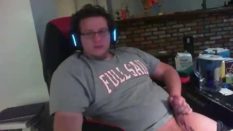 Snapshot of whateverdude555 chatting on 17, 11, 2025 whateverdude555 online show from 17, 11, 2025