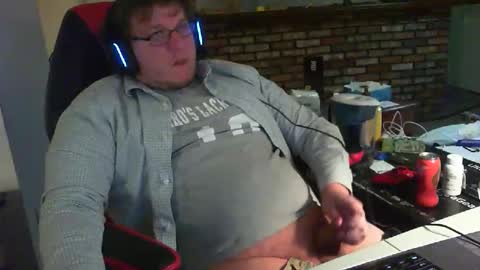 Snapshot of whateverdude555 chatting on 17, 11, 2025 whateverdude555 online show from 17, 11, 2025