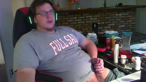 Snapshot of whateverdude555 chatting on 25, 11, 2025 whateverdude555 online show from 25, 11, 2025