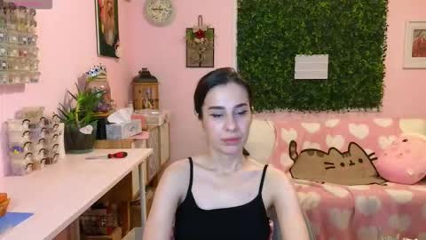 Snapshot of whats_her_name chatting on 14, 2, 2026 Victoria Maria online show from 14, 2, 2026