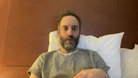 Snapshot of whiskylovexxx chatting on 2, 4, 2026 WhiskyLove online show from 2, 4, 2026