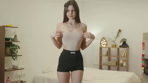 Naomi online show from 17, 4, 2026