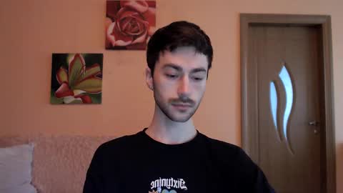 Snapshot of white_sport chatting on 22, 12, 2025 Tom online show from 22, 12, 2025