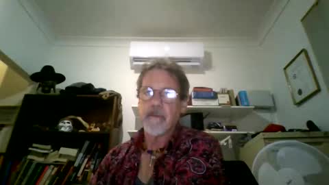Snapshot of whiteboomer chatting on 27, 5, 2026 whiteboomer online show from 27, 5, 2026