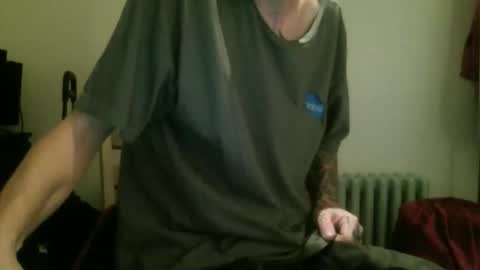 whiteboyslim21 online show from 9, 1, 2026