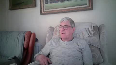 Snapshot of whitebriefs009 chatting on 6, 5, 2026 whitebriefs009 online show from 6, 5, 2026