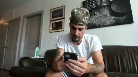 Snapshot of whitechocalate91 chatting on 2, 10, 2025 just str8 stud nut 1000 online show from 2, 10, 2025