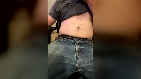 whitenikez online show from 22, 4, 2026