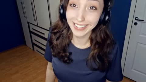 Snapshot of whitleyscianna chatting on 24, 4, 2026 Cindy online show from 24, 4, 2026