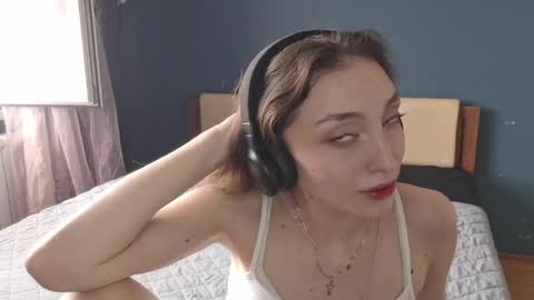 Snapshot of whitleyscianna chatting on 7, 6, 2026 Cindy online show from 7, 6, 2026