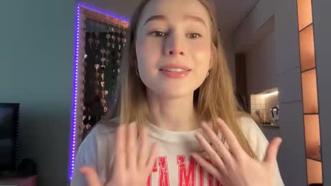 Alisa online show from 7, 2, 2025