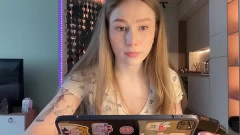 Alisa online show from 4, 3, 2025