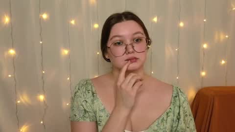 Sarah online show from 5, 2, 2025