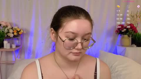 Sarah online show from 27, 2, 2025