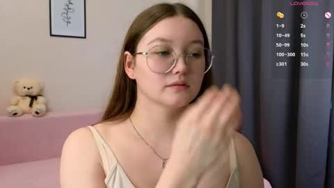 Sarah online show from 12, 3, 2025