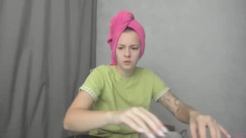 Veronica online show from 3, 3, 2026