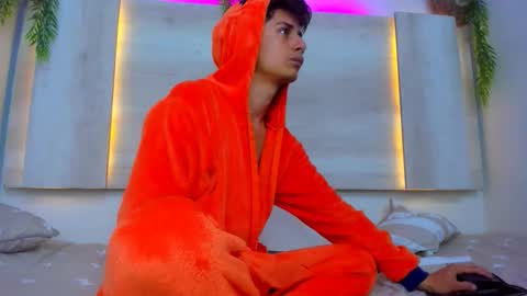 Snapshot of wickedboy_twink chatting on 2, 11, 2025 JAISON online show from 2, 11, 2025