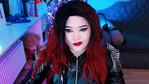 Snapshot of wickedxqueen chatting on 17, 2, 2025 Laura  online show from 17, 2, 2025
