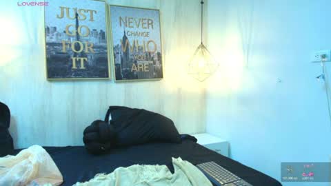 Snapshot of wife_mature chatting on 26, 6, 2026 sussy online show from 26, 6, 2026