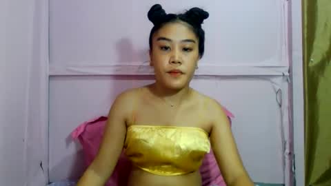 wild_doll69 online show from 15, 4, 2026