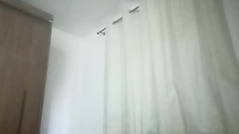 Snapshot of wildbrdick chatting on 17, 4, 2026 wildbrdick online show from 17, 4, 2026