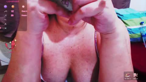 wildhotasianx online show from 19, 12, 2024